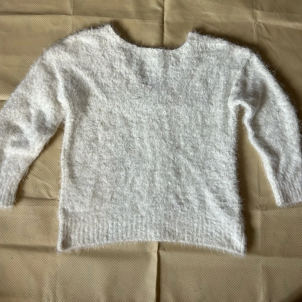 Nordstrom BP Cozy and so soft White Sweater size L - Picture 3 of 4